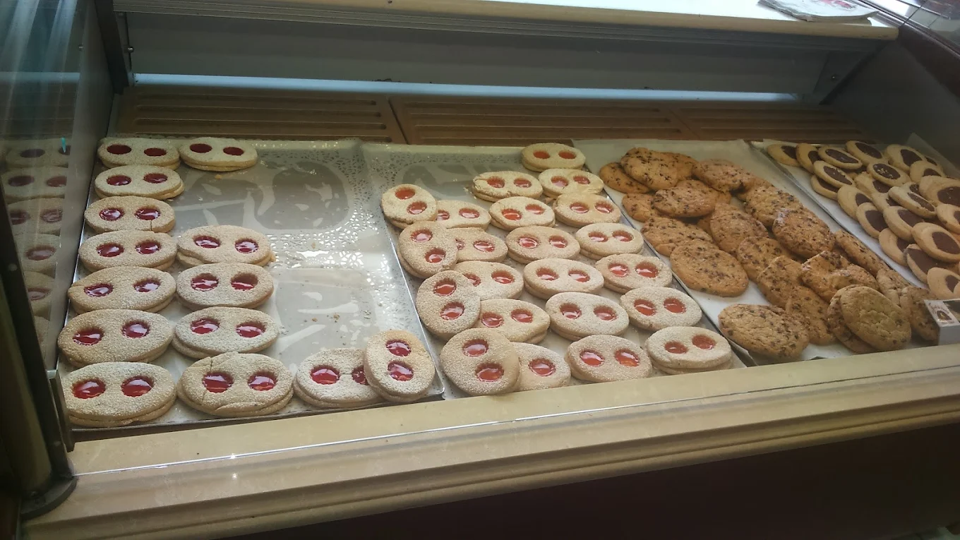 Cookies et autres douceurs en vitrine