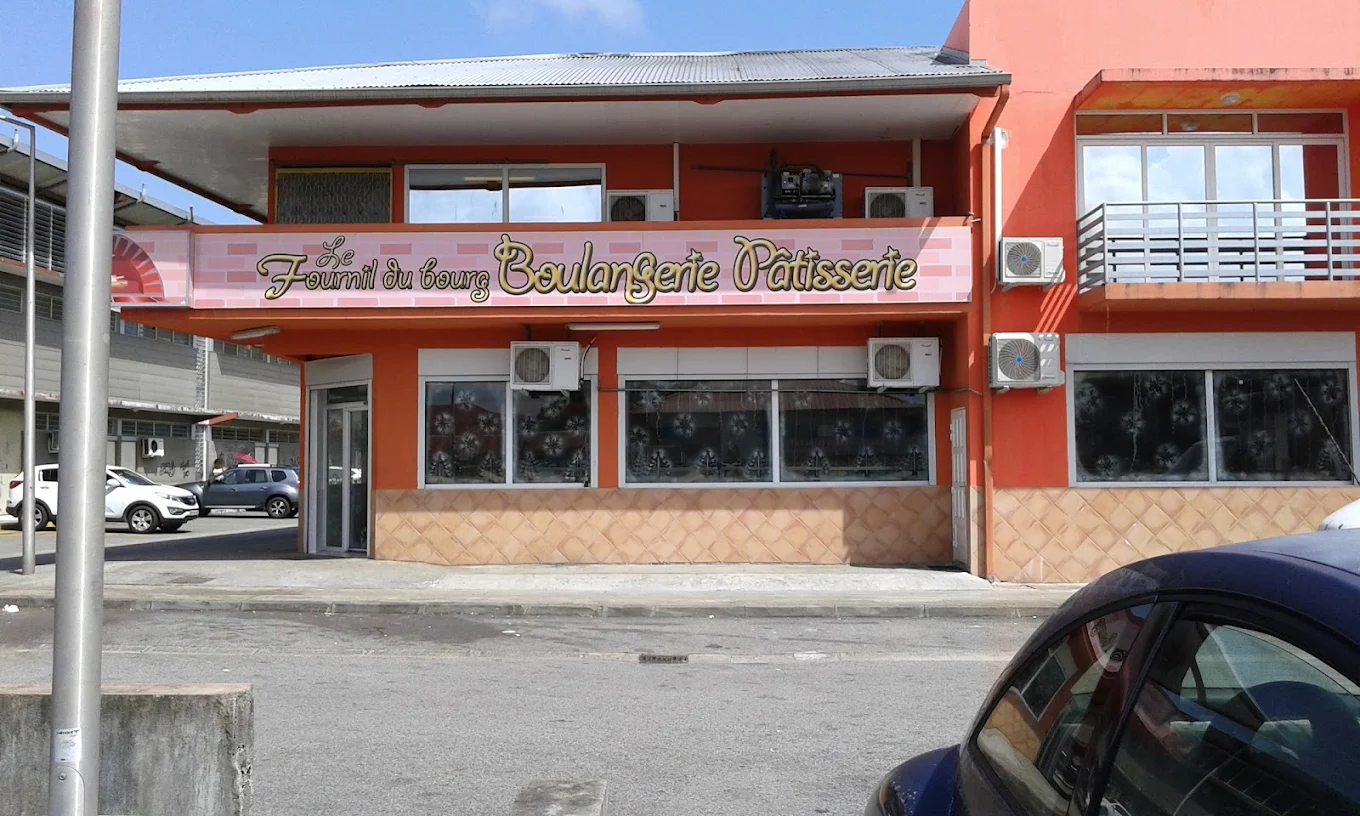 Façade du Fournil du Bourg à Kourou